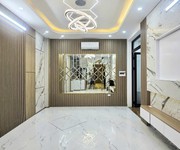 2 Nhà phố hoàng quốc việt. full nội thất cao cấp, thang máy,  ô tô vào nhà. chỉ việc xách vali về ở