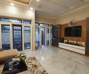2 114m2 ngang 6.5m, hẻm thông hai bà trưng, q1, 4 tầng shr, giá 28.5 tỷ, đầu tư kinh doanh hiếm