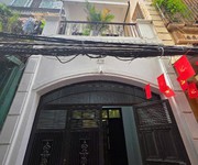 Nhà dân xây 4 tầng   ô chờ thang máy  268  phố ngọc thụy   long biên   68,2m    10,7 tỷ