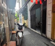 2 Nhà dân xây 4 tầng   ô chờ thang máy  268  phố ngọc thụy   long biên   68,2m    10,7 tỷ