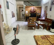 Bán đất tặng nhà 2 tầng, mt hoàng công chất, ngay bãi tắm sơn thủy, 90m2, chỉ 7 tỷ