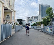 4 Nhà 1t1l, gần quãng trường, sân oto, đường oto thông, chỉ 3 tỷ 990
