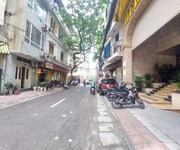 Bán nhà c4 ngõ 6 quần ngựa 65m mặt tiền 3.1m lô góc 3 thoáng ở sướng giá 13 tỷ 0336212066
