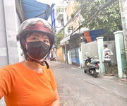 1 Chủ thiện chí bán- giảm chào cho khách thiện chí mua- xe hơi 7 chõ vào nhà- đường nguyễn khoái