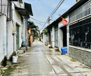 Gấp bán đất gần chợ bình thành hẻm 6m xe hơi ngủ nhà 180m2 ngang gần 5- nhỉnh 6 tỷ