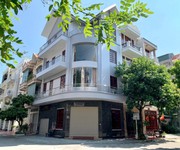 Bán căn nhà 4 tầng lô góc khu Đông Nam Cường, TP Hải Dương, 58m2, 4 ngủ, 4 vs, cực đẹp
