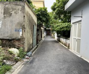 Cần bán 42,8m2 nhà C4 đầu phố Ngô Xuân Quảng - Đường thông xe ô tô con, tiện ích bạt ngàn