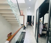1 Nhà mặt tiền kinh doang ngay trung tâm - 4 tầng kiên cố - vào ở ngay