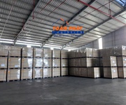 1  Toàn Phát - Kho lưu trữ cao su, keo và dầu nhớt chuyên dụng