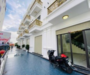 4 Siêu phẩm nhà 3 tầng xây mới   Ngay trung tâm Núi Đèo