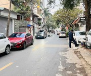 Bán đất mặt phố tư đình   long biên, 100m , mặt tiền 7.4m, vỉa hè, ôtô 2 chiều