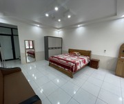 4 Cho thuê nguyên căn Văn Cao, 5 ngủ khép kín, DT: 80m2.