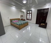 5 Cho thuê nguyên căn Văn Cao, 5 ngủ khép kín, DT: 80m2.