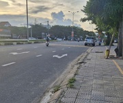 2 Bán nhà 3 tầng   mặt tiền võ chí công   đất 281m  ngang 15m  giá chỉ 27 tỷ