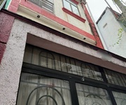 Nhà nhỏ chính chủ - bán 4.5 tỷ tl - phú nhuận - 3 tầng hoàn công đủ - 2pn lớn - cô giang - tl