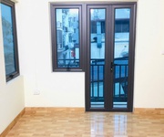 3 Cho thuê căn hộ khép kín tầng 2, 3 nhà 3 tầng 3 Cho thuê căn hộ khép kín tầng 2, 3 nhà 3 tầng