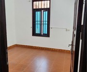 2 Nhà mặt phố hoàng quốc việt 48m2, 7 tầng, mặt tiền 4.8m, vỉa hè rộng
