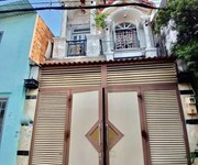 Nhà 2 tầng btct mới tinh ngang lớn gần 5m. 54m2 gần siêu thị metro. giá rẻ chỉ 3.x tỷ tl