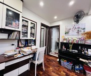 2 Bá.n tập thể phố 8/3 diện tích sử dụng 70m 2 ngủ