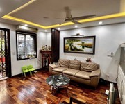 Bá.n tập thể phố 8/3 diện tích sử dụng 70m 2 ngủ