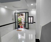 Bán nhà hẽm huỳnh tấn phát,- giá tốt nhất khu vực, 31m2, nằm ngay khu vực trung tâm phường tân