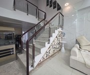 2 Bán nhà đường 28, cát lái, q.2, dt 76m2, 4 tầng, 3pn, sổ hồng, giá 10.35 tỷ.