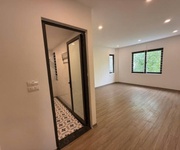 4 Ngõ thông - ô tô tránh nhà đẹp 5 tầng mới, full nội thất - kinh doanh long biên