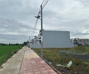 Chủ cắt lỗ 200 triệu bán gấp lô đất ở đường Ấp 4, xã Long Khê ,Cần Đước, Long An 200m2 giá siêu rẻ