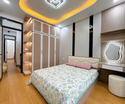 Nhà mới ở luôn phố định công thượng, 6 tầng thang máy, ô tô, chỉ 8,85 tỷ.