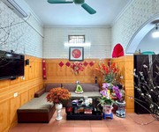 Cho thuê nhà riêng ngõ 6 Bích Câu -  Đống Đa 36m x 4T giá 11 triệu, nhà đẹp - full đồ