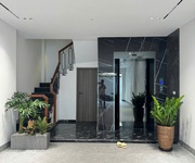 3  bán nhà cách 1 nhà ra phố nguyễn văn cừ   nhà 7 tầng thang máy   giảm 1 tỷ còn 16.8 tỷ 3  bán nhà cách 1 nhà ra phố nguyễn văn cừ   nhà 7 tầng thang máy   giảm 1 tỷ còn 16.8 tỷ