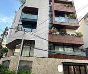 Bán villa cao cấp quận phú nhuận   huỳnh văn bánh, căn góc 2 mặt tiền