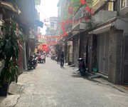 1 Bán nhà phúc xá 43/52m2. 3 tầng. mặt tiền 3m. giá 13.2 tỷ ba đình hà nội