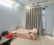 2 Gà đẻ trứng vàng - mt 20m - phan văn trị - chính chủ lâu năm - bán 11 tỷ - tl - 3 tầng hoàn công đủ