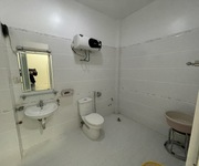 1 Cho thuê nhà 5 p.ngủ phố Văn Cao, DT:  70m2 x 4 tầng.