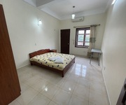 2 Cho thuê nhà 5 p.ngủ phố Văn Cao, DT:  70m2 x 4 tầng.