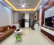 Trung kính 31m x5 tầng giá 9,1 tỷ,ngõ thông,nhà đẹp,full nội thất