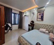 3 Bán nhà phường hiệp bình, đường  số 35, dt240 m2, 8x30m, 2 tầng, 9pn, sh, giá 11.3 tỷ.