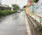 3 Quá hiếm rồi. đất vàng mặt phố ngọc thụy 370m2, mt 9m, sát trường, cạnh chợ - 45 tỷ có tl