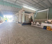 2 Chính chủ cần bán đất   nhà cấp 4, mặt tiền đường dt784  đường núi bà đen về tp.hcm