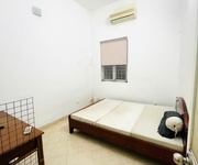 2 Cho thuê nhà nguyên căn ngõ 178 giải phóng, 50m2 x 2 tầng, 3 ngủ, 2 wc,  8tr5/tháng 2 Cho thuê nhà nguyên căn ngõ 178 giải phóng, 50m2 x 2 tầng, 3 ngủ, 2 wc,  8tr5/tháng