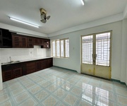 3 Nhà 2 tầng 2 mt cách đường điện biên phủ chỉ 1 căn nhà: