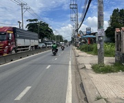 Bán đất mặt tiền 3572m2 giá 17 triệu/m2 đường nguyễn văn bứa