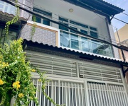 Bán nhà ở đường nguyễn văn dung. phường 6, gò vấp, cách bờ kênh tham lương 3m, vị trí đẹp, ở ngay