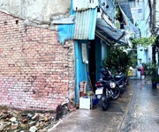 1 Bán lô đất ngang 5.1m- tiện xây chdv hoặc xây nhà theo công năng sũ dụng của chủ- tọa lạc đường bến