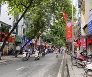 1 Mặt phố đội cấn - 110m x 5 tầng - mt 5.6m - 2 thoáng - vỉa hè rộng - 1 sổ 1 chủ 1 Mặt phố đội cấn - 110m x 5 tầng - mt 5.6m - 2 thoáng - vỉa hè rộng - 1 sổ 1 chủ