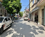 1 Cần bán nhà 120m2, 4 tầng, 23 phòng trọ phố Cửu Việt 1, Phường Gia Lâm, vị trí vàng
