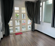 4 Nhà khu Hoàng Văn Thụ, Út Tịch, Tân Bình, 33m2, 4 tầng,  7.3 tỷ.
