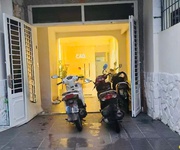 2 Q.10   tô hiến thành   89m    nhà 3 tầng hxh   dòng tiền