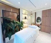 4 Sang nhượng spa cao cấp   view trung tâm vincom bà triệu